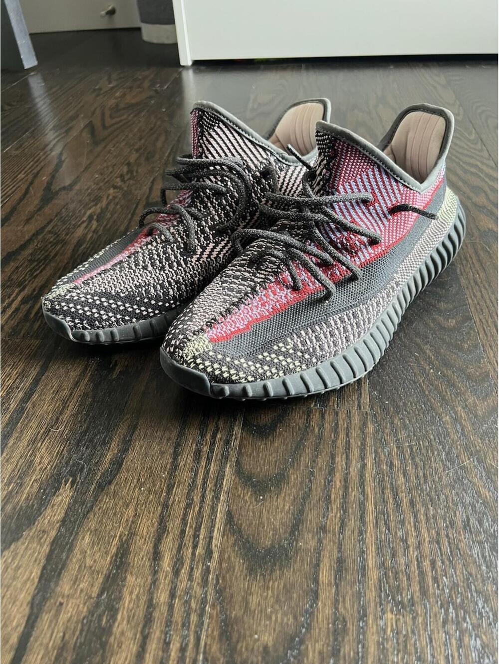 adidas Yeezy Boost 350 V2 Yecheil Non-Reflective Knit Sneakers Mens US 11 - Picture 6 of 8